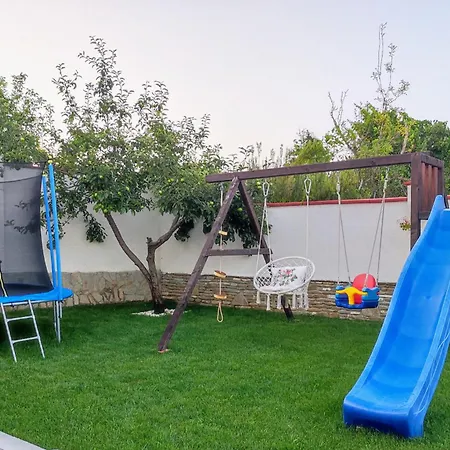 - Heaven Willa Bjała